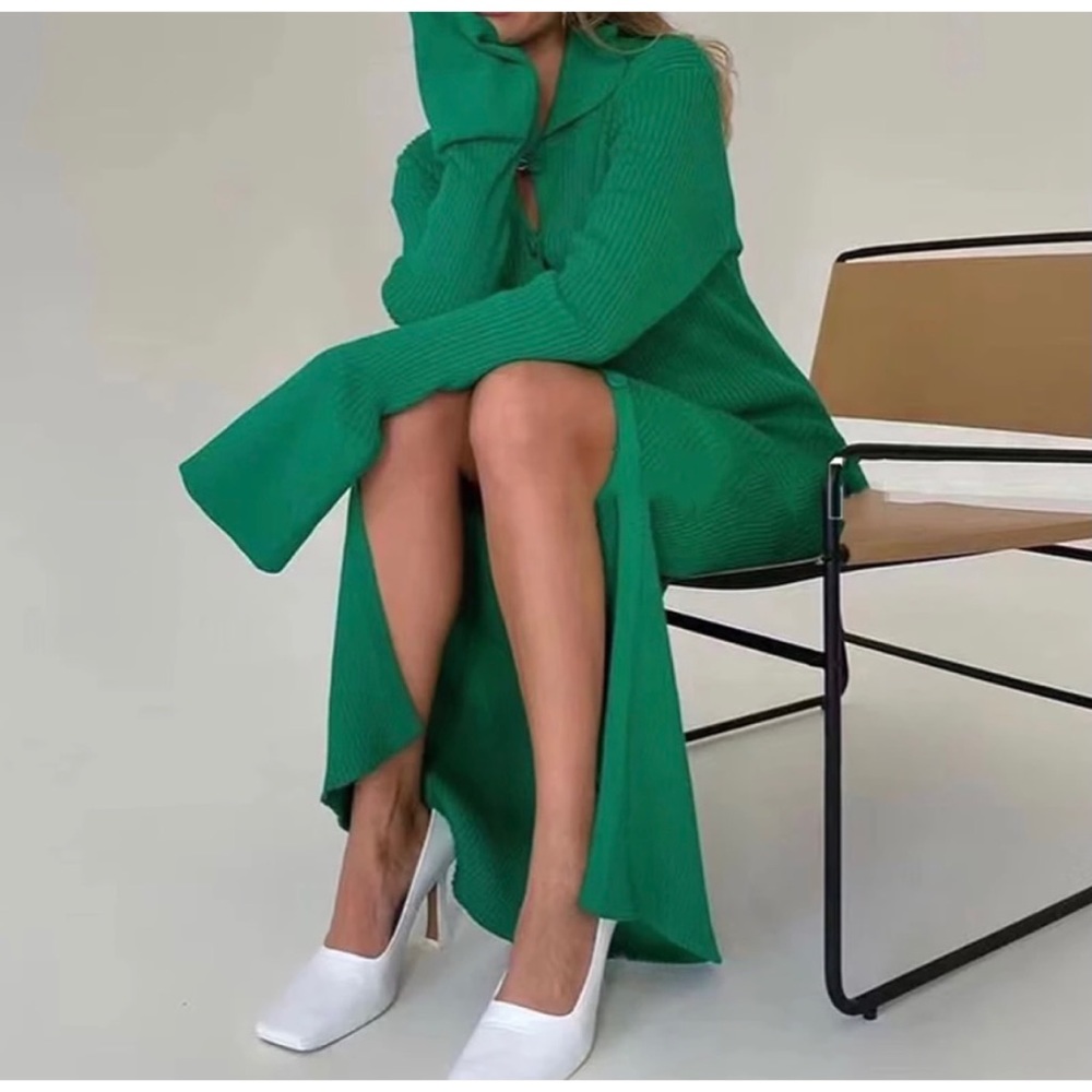 Shell Sleeve Ribbed Maxi Dress - Picture 8 of 17
